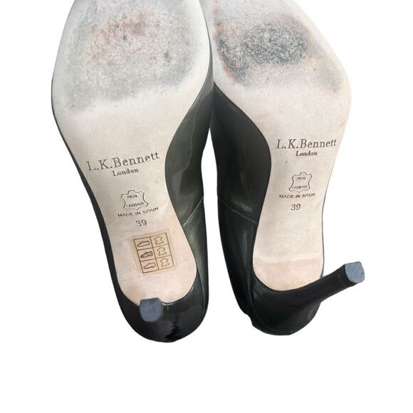 LK BENNETT STILA COURTS OLIVE PATENT ROUND HEELS PUMPS 39 - Picture 6 of 6